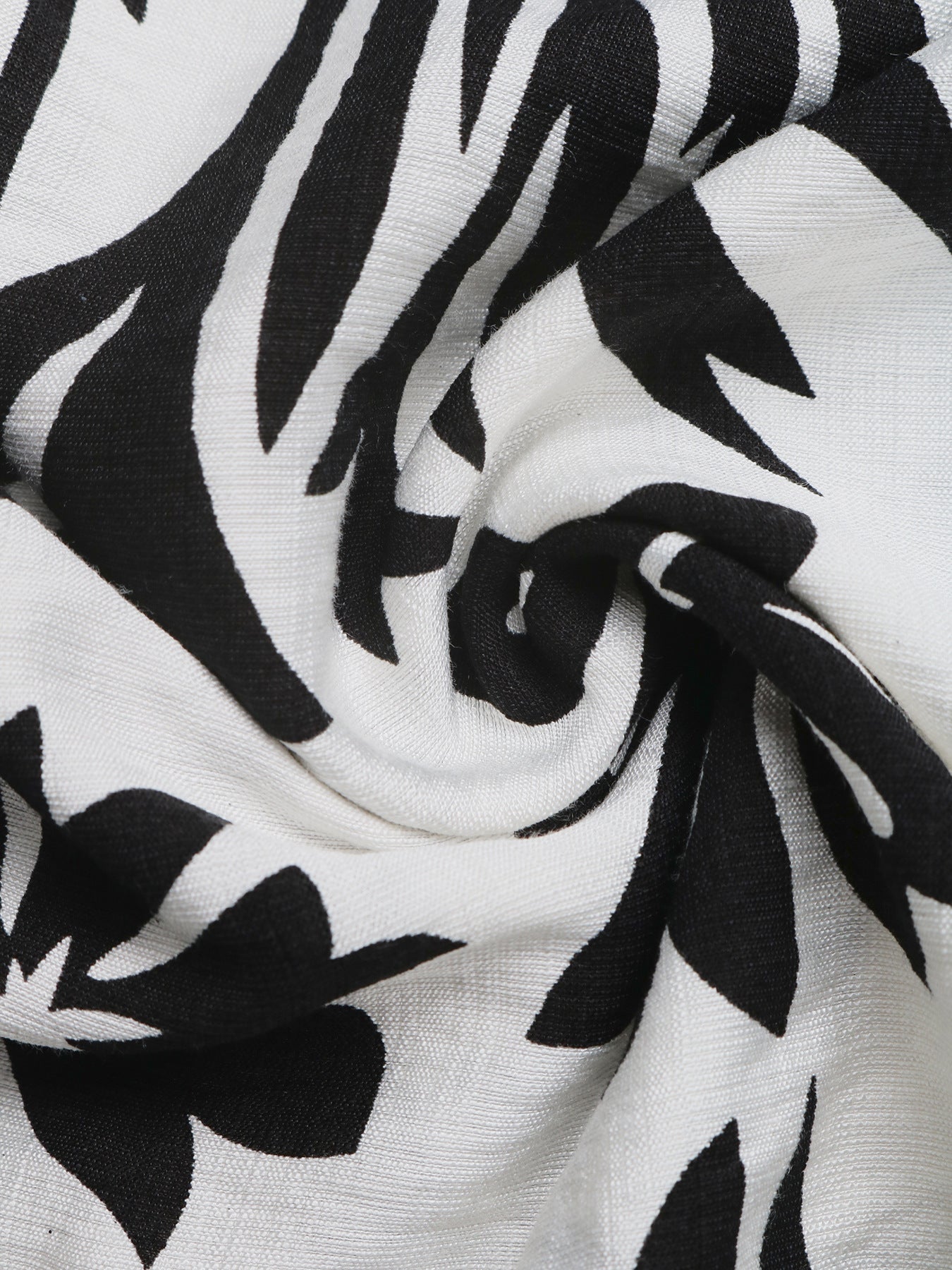 aaf2afe7a0a4491ebd3af828d4596855-Max